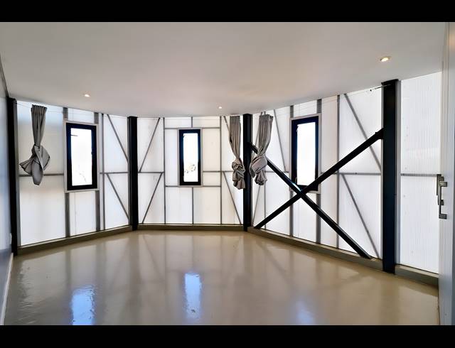 518M² BUILDING FOR SALE IN BRIXTON